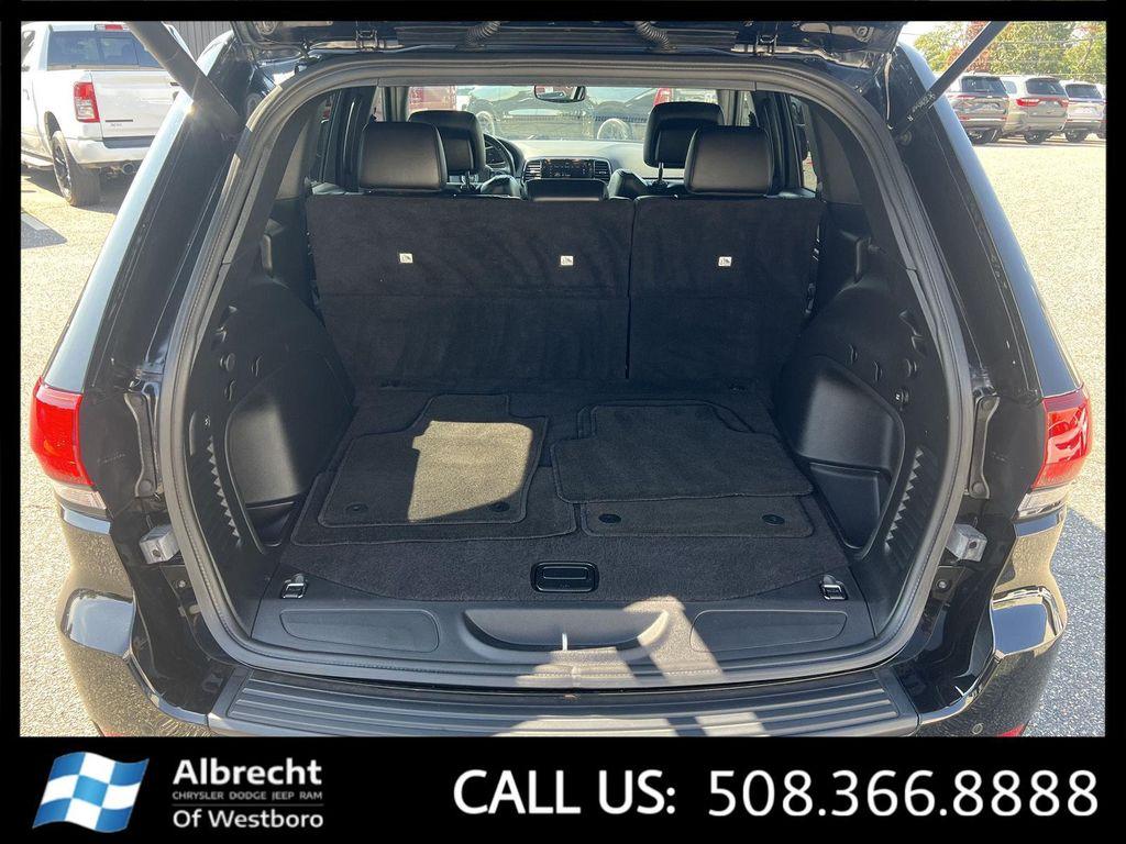 used 2022 Jeep Grand Cherokee car, priced at $28,999