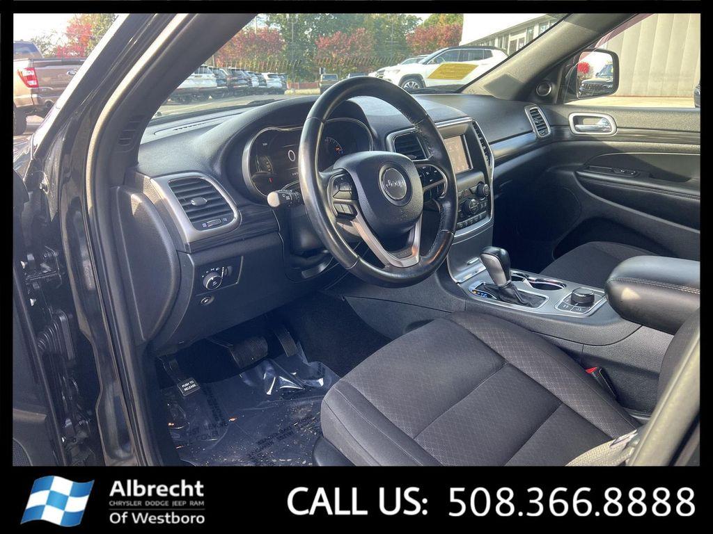 used 2020 Jeep Grand Cherokee car, priced at $23,599