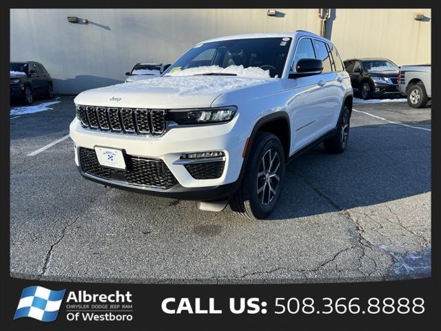 new 2025 Jeep Grand Cherokee car, priced at $45,215