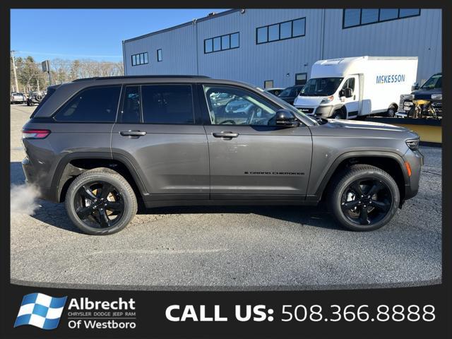 new 2025 Jeep Grand Cherokee car, priced at $50,035