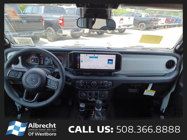 new 2025 Jeep Wrangler car, priced at $46,825