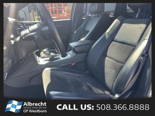 used 2022 Jeep Grand Cherokee car, priced at $31,737