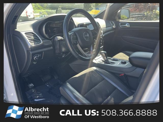 used 2022 Jeep Grand Cherokee car, priced at $31,737