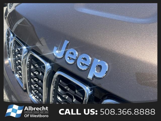 used 2021 Jeep Grand Cherokee car, priced at $29,999