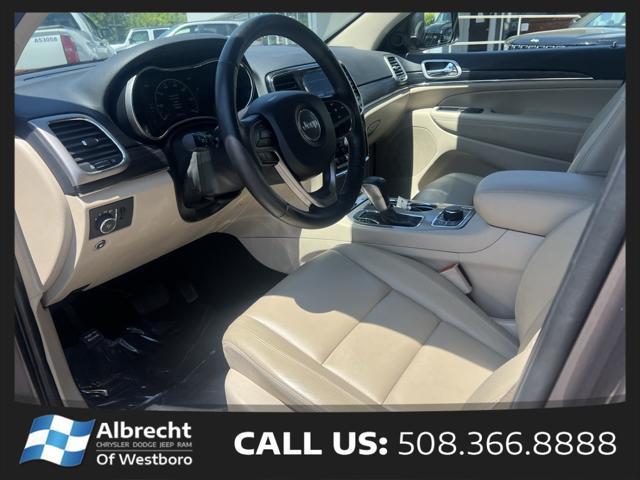 used 2021 Jeep Grand Cherokee car, priced at $29,999