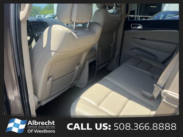used 2021 Jeep Grand Cherokee car, priced at $29,999