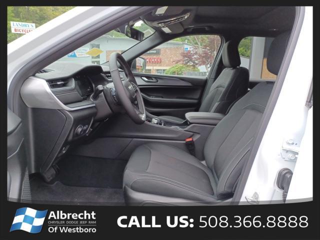 new 2025 Jeep Grand Cherokee L car, priced at $38,325