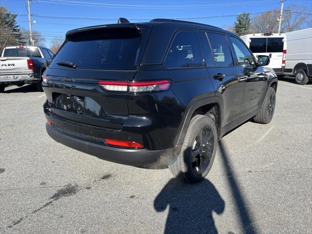 new 2025 Jeep Grand Cherokee car, priced at $50,035