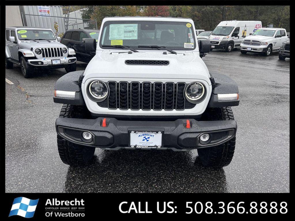 new 2025 Jeep Gladiator car, priced at $51,273