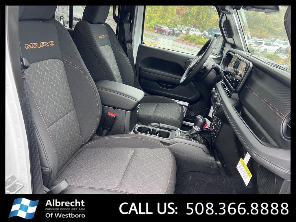 new 2025 Jeep Gladiator car, priced at $51,273