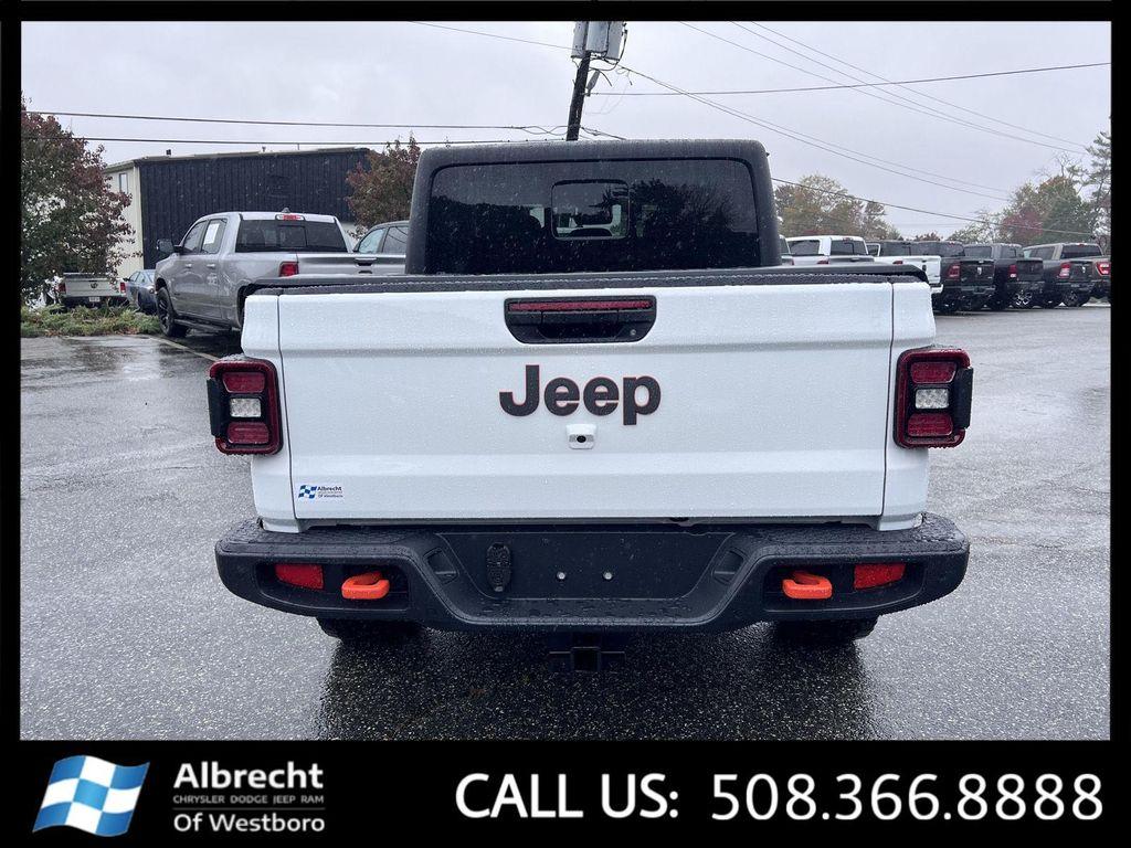 new 2025 Jeep Gladiator car, priced at $51,273