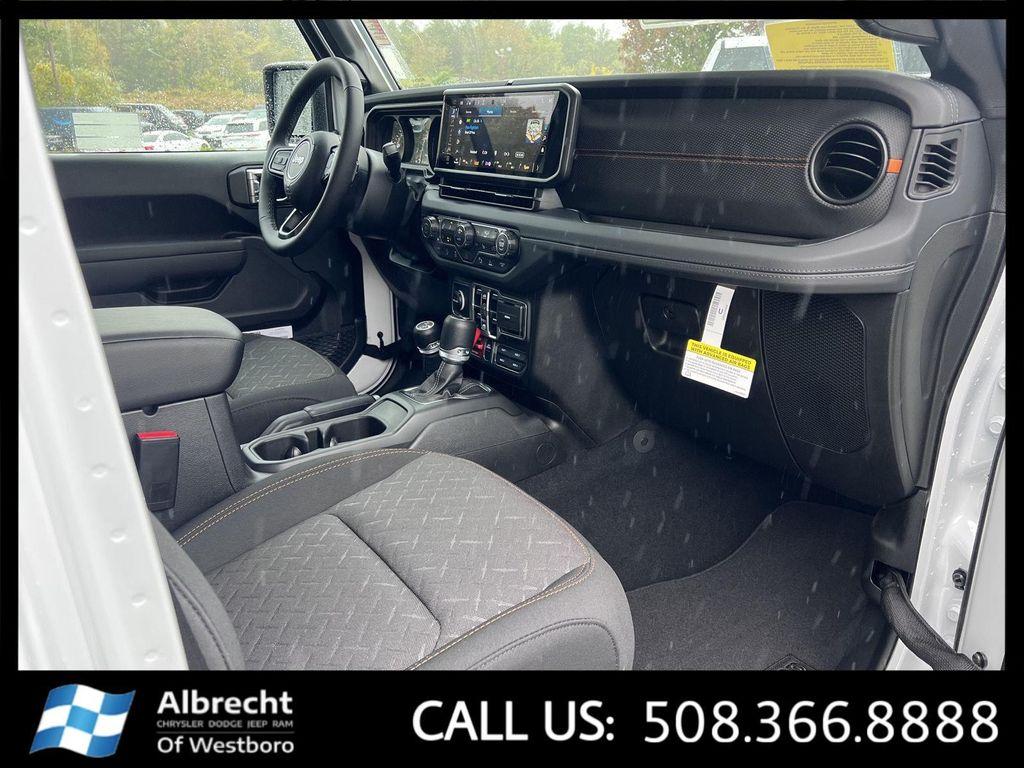 new 2025 Jeep Gladiator car, priced at $51,273