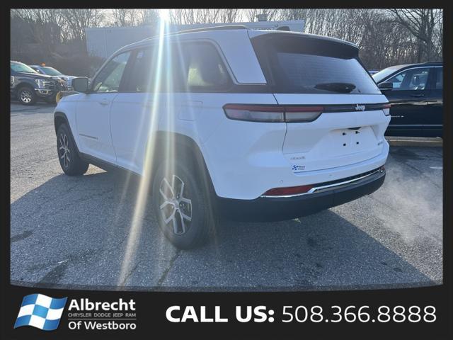 new 2025 Jeep Grand Cherokee car, priced at $47,710