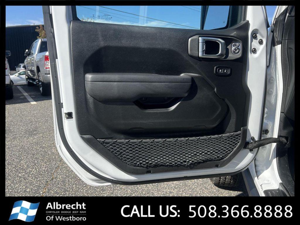 used 2022 Jeep Gladiator car, priced at $36,799