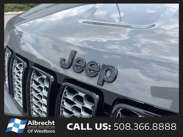 used 2020 Jeep Grand Cherokee car, priced at $22,994