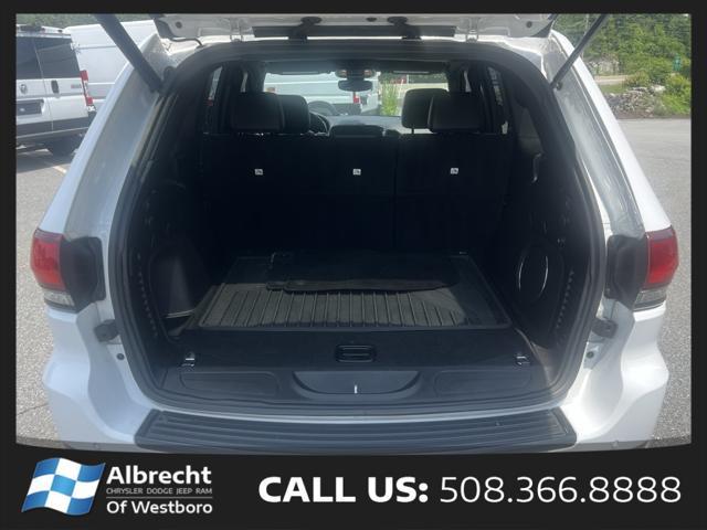 used 2021 Jeep Grand Cherokee car, priced at $32,999