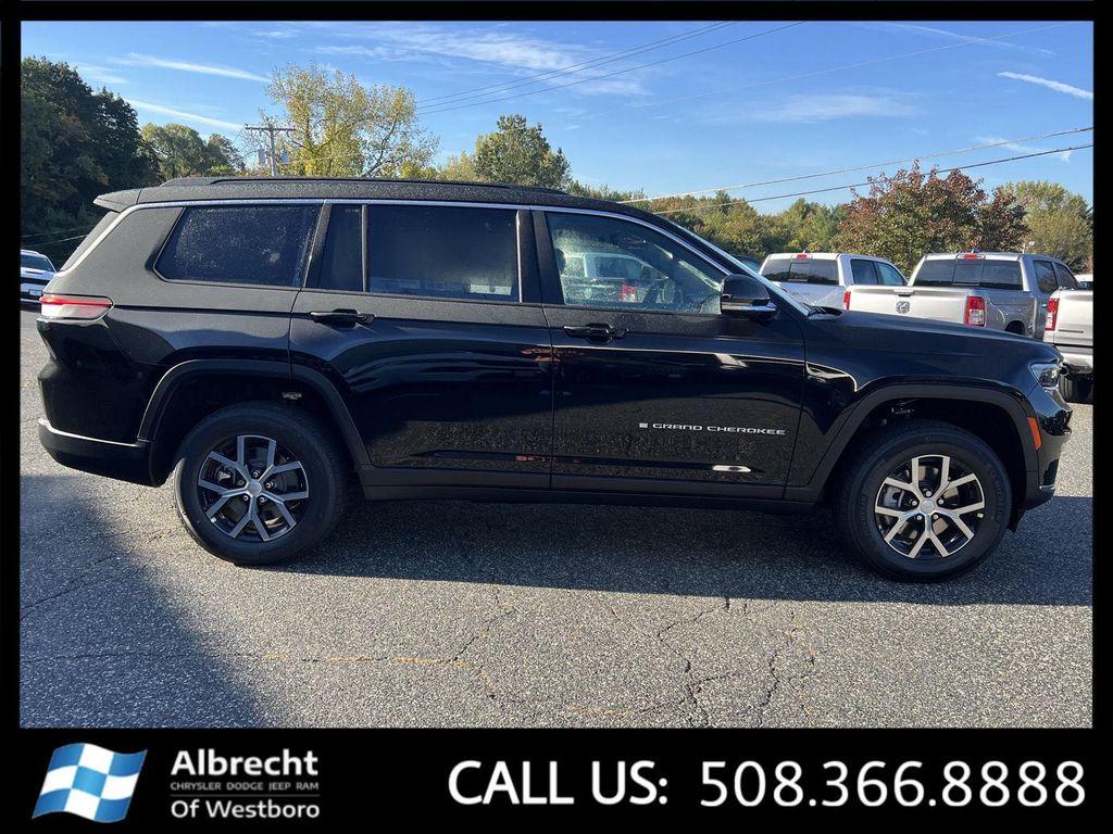 new 2025 Jeep Grand Cherokee L car, priced at $45,962