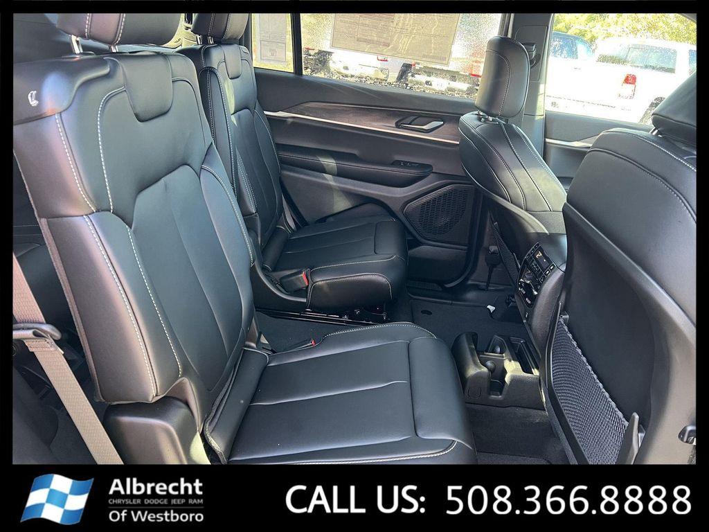 new 2025 Jeep Grand Cherokee L car, priced at $45,962