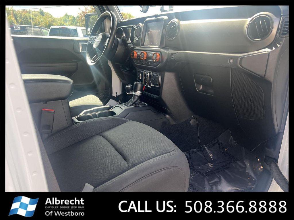 used 2022 Jeep Gladiator car, priced at $35,899
