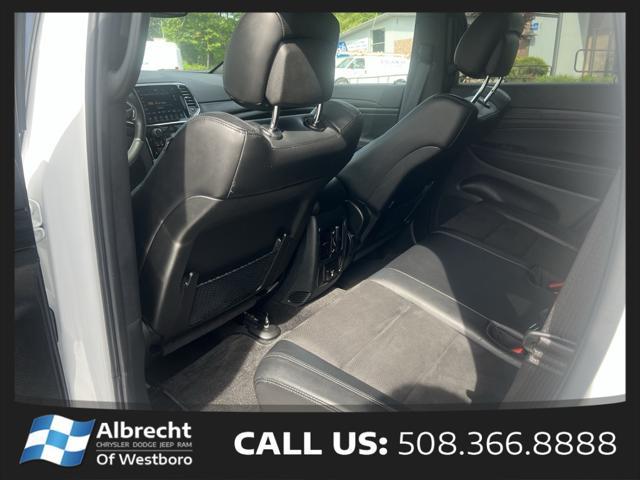 used 2022 Jeep Grand Cherokee car, priced at $33,999