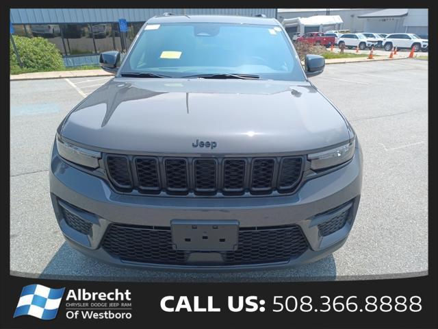 new 2025 Jeep Grand Cherokee car, priced at $40,375