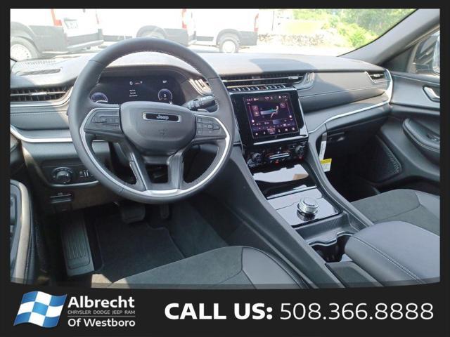 new 2025 Jeep Grand Cherokee car, priced at $43,875