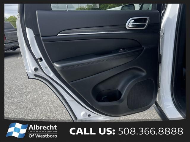 used 2022 Jeep Grand Cherokee car, priced at $31,999