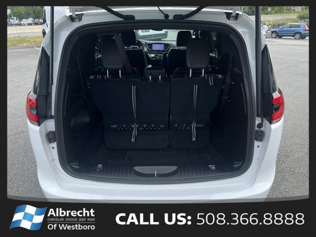 used 2022 Chrysler Pacifica car, priced at $33,499