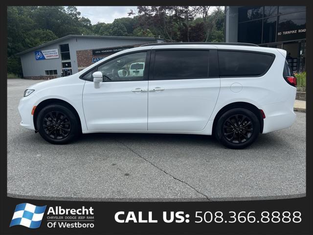 used 2022 Chrysler Pacifica car, priced at $33,499