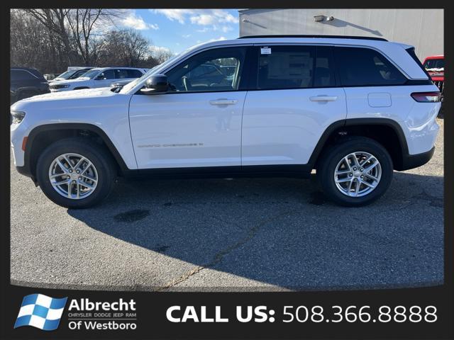 new 2025 Jeep Grand Cherokee car, priced at $40,875