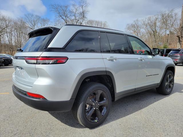 new 2024 Jeep Grand Cherokee car, priced at $45,470