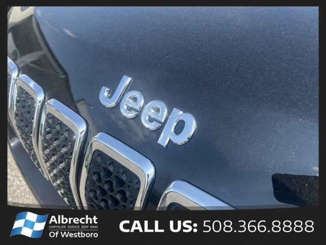 used 2022 Jeep Cherokee car, priced at $26,999