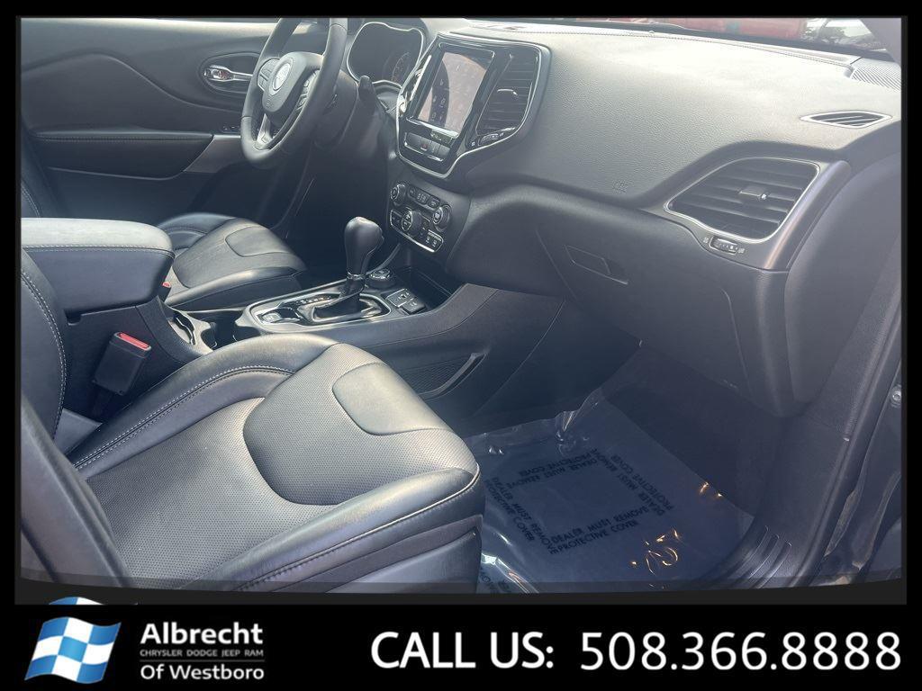 used 2022 Jeep Cherokee car, priced at $23,999
