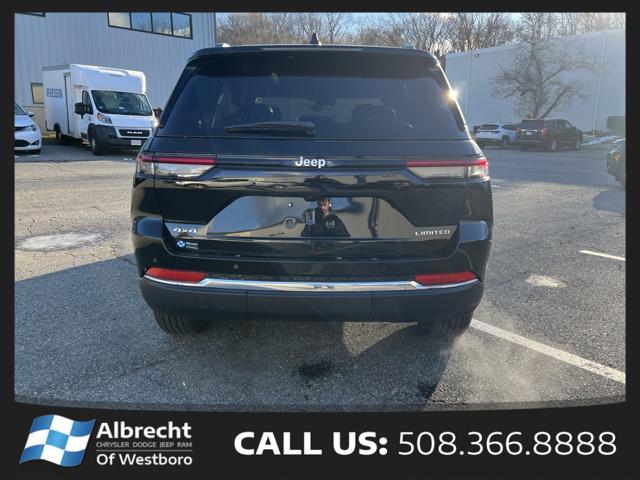 new 2025 Jeep Grand Cherokee car, priced at $45,810