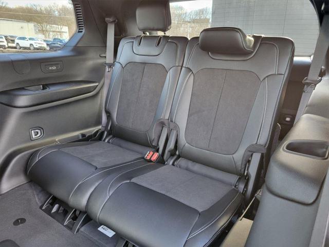 new 2024 Jeep Grand Cherokee L car, priced at $48,155