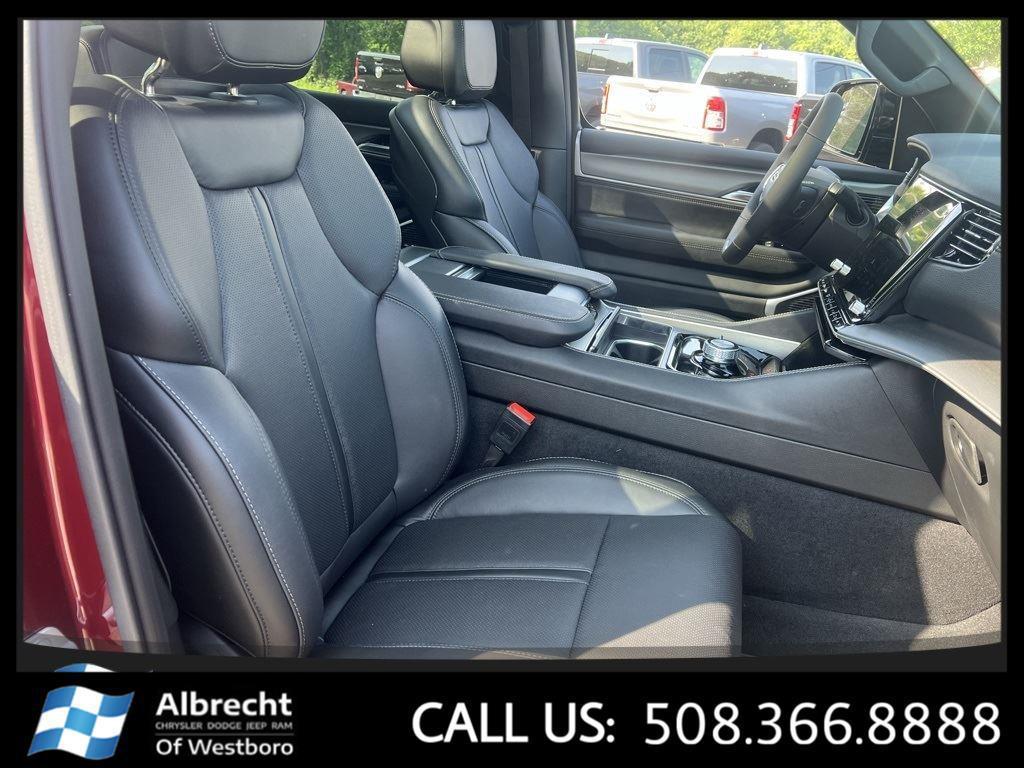 new 2025 Jeep Wagoneer car, priced at $69,820