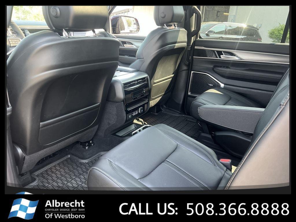 new 2025 Jeep Wagoneer car, priced at $69,820