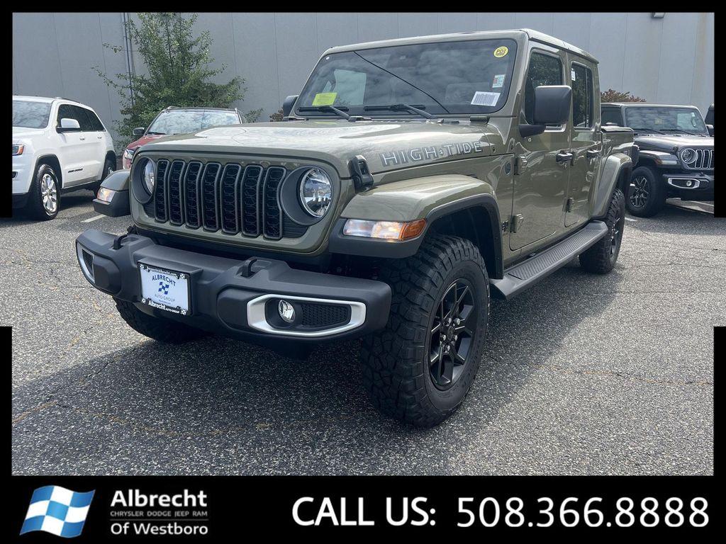 new 2025 Jeep Gladiator car, priced at $50,250