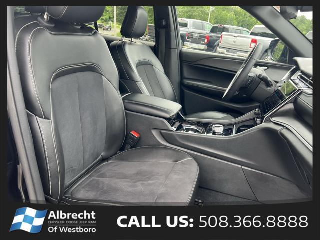 used 2023 Jeep Grand Cherokee car, priced at $33,999