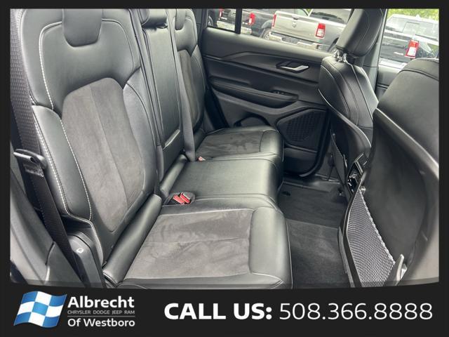 used 2023 Jeep Grand Cherokee car, priced at $33,999