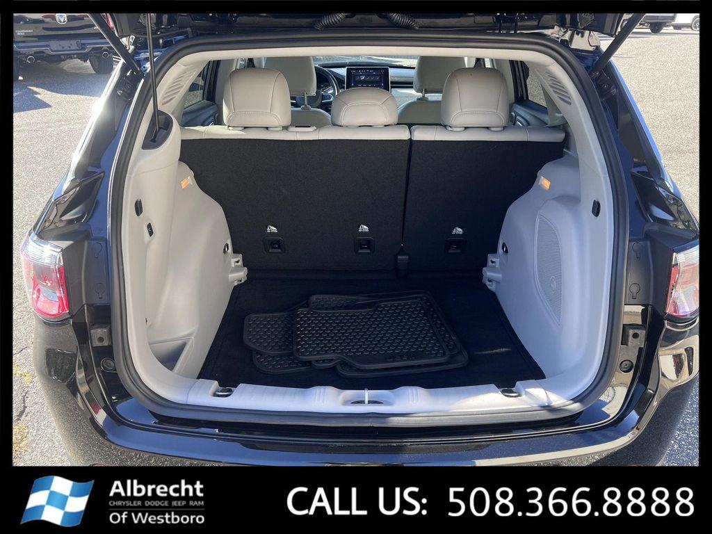 used 2022 Jeep Compass car, priced at $25,999