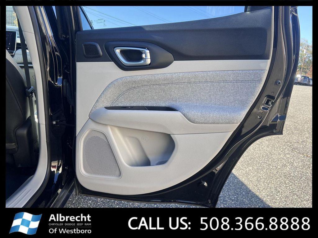 used 2022 Jeep Compass car, priced at $25,999