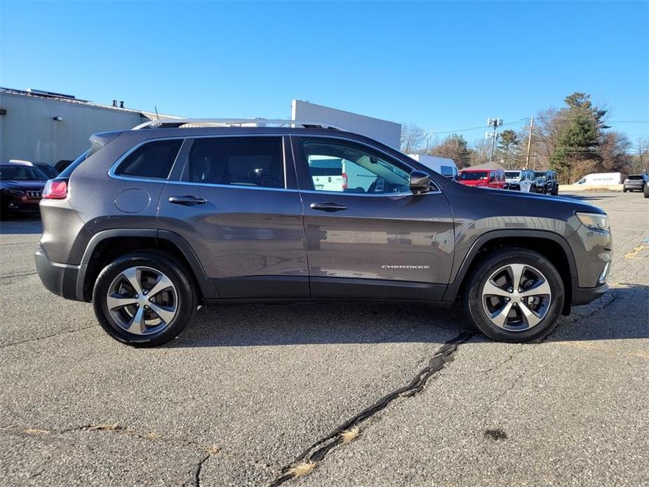 used 2020 Jeep Cherokee car, priced at $19,999