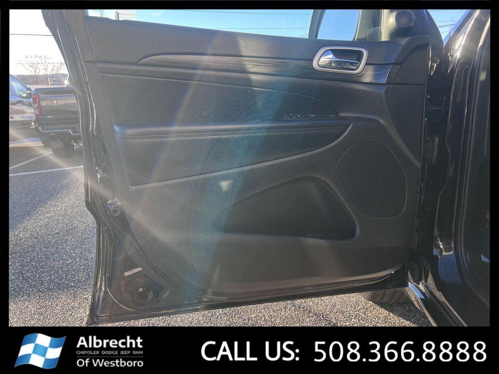 used 2021 Jeep Grand Cherokee car, priced at $26,250