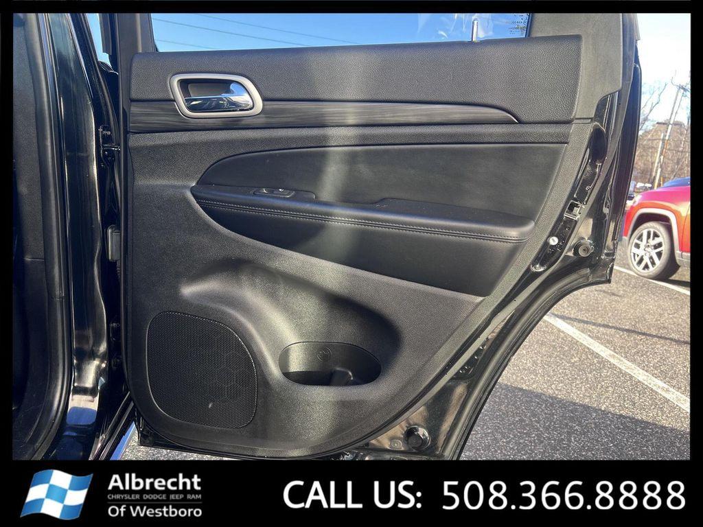 used 2021 Jeep Grand Cherokee car, priced at $26,250