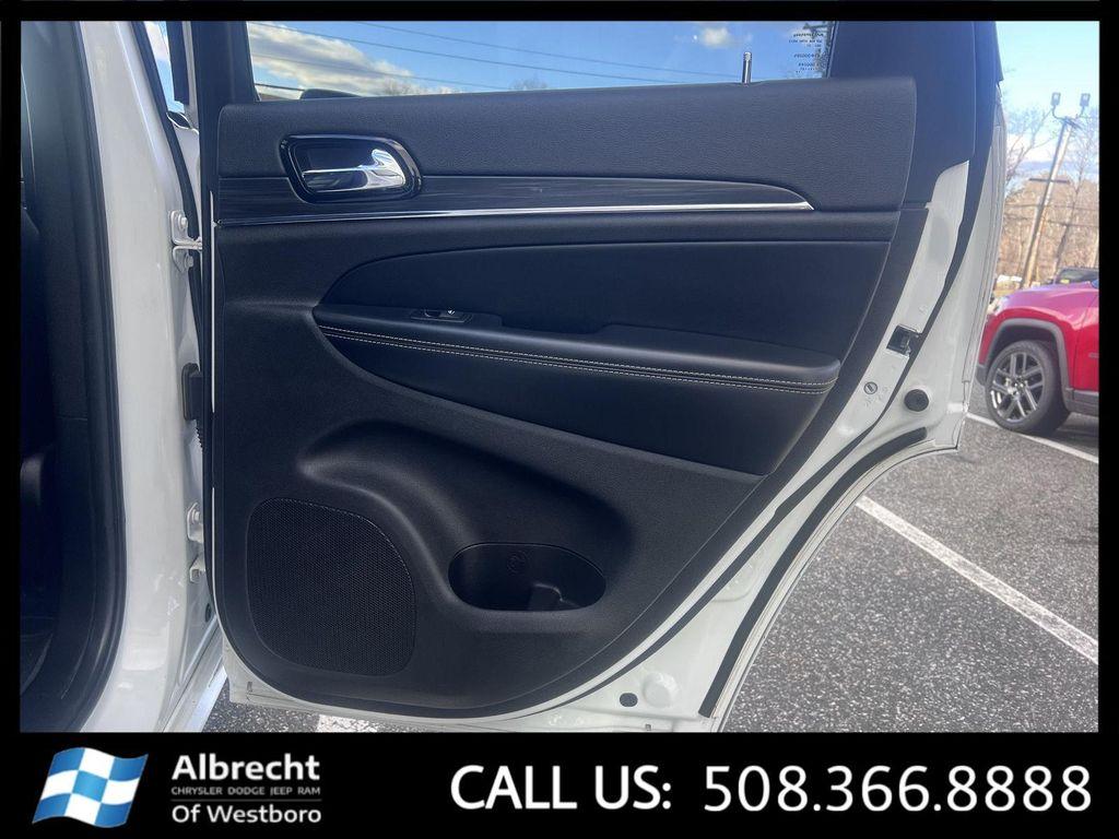 used 2021 Jeep Grand Cherokee car, priced at $25,414