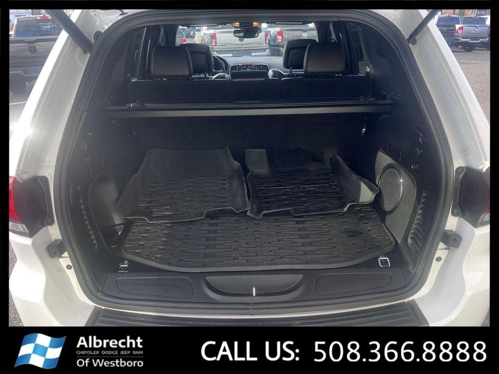 used 2021 Jeep Grand Cherokee car, priced at $25,414