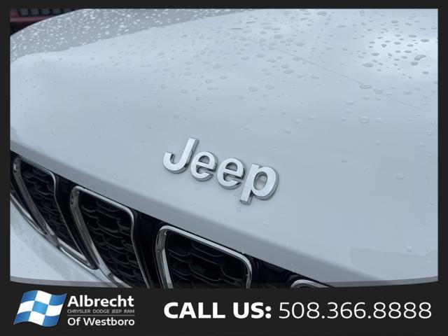used 2022 Jeep Grand Cherokee L car, priced at $35,899
