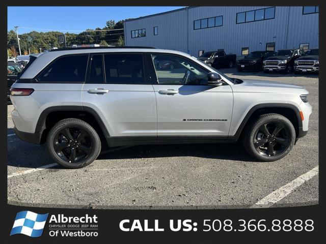 new 2024 Jeep Grand Cherokee car, priced at $48,810