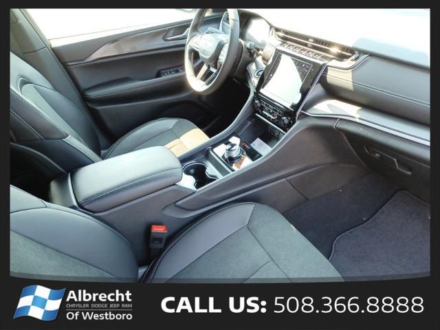 new 2025 Jeep Grand Cherokee L car, priced at $41,375